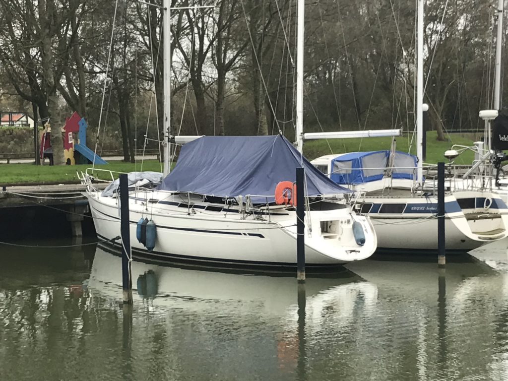 De wintertent van Bavaria 38-3 Eagle