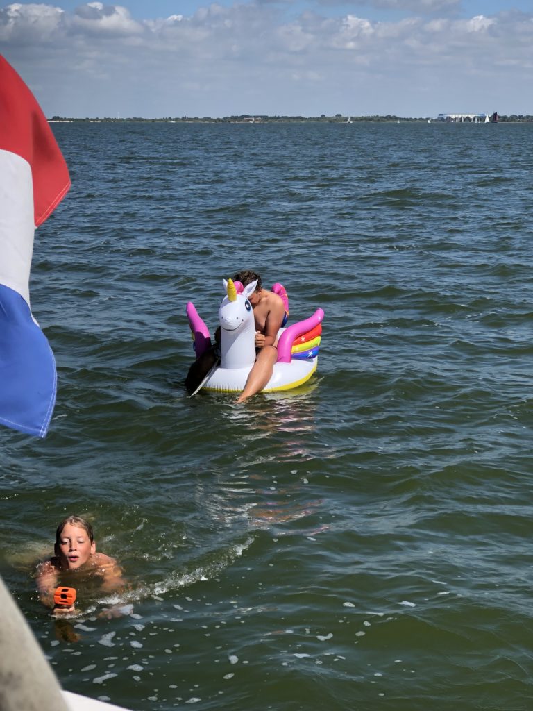 Lekker zwemmen in het IJsselmeer