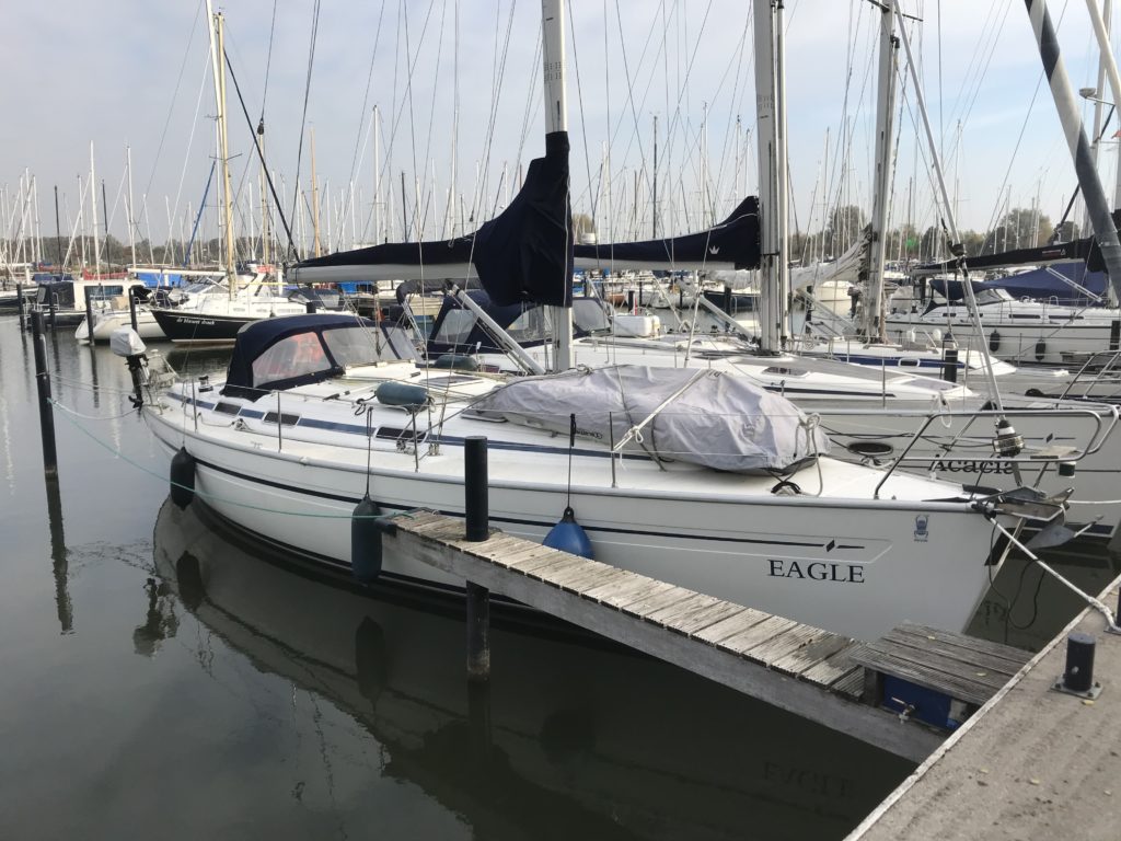 Rib weer schoon op het voordek van de Eagle