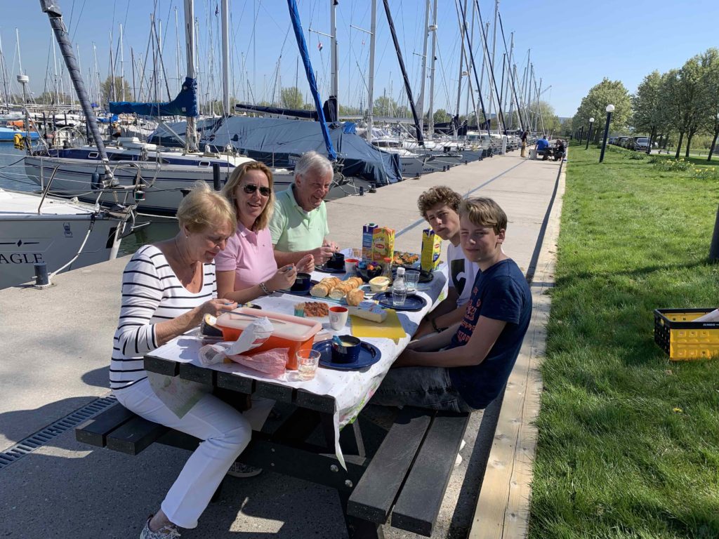 Paasbrunch op de kade