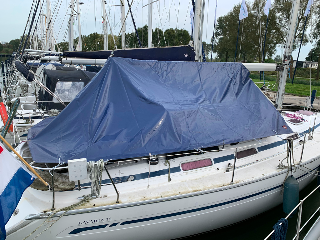 Bavaria 38 Eagle wintertent